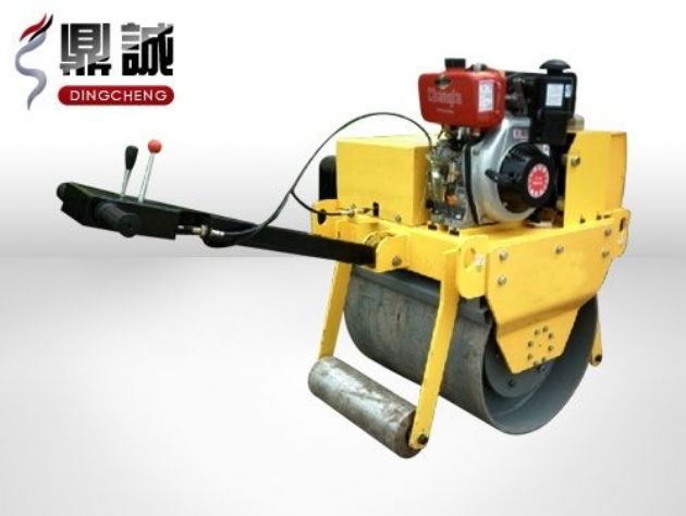 點(diǎn)擊查看詳細(xì)信息<br>標(biāo)題：重型手扶式單鋼輪壓路機(jī) 閱讀次數(shù)：13788