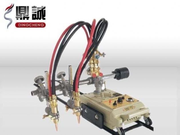 點擊查看詳細信息<br>標題：雙頭多頭火焰切割機 閱讀次數：4859