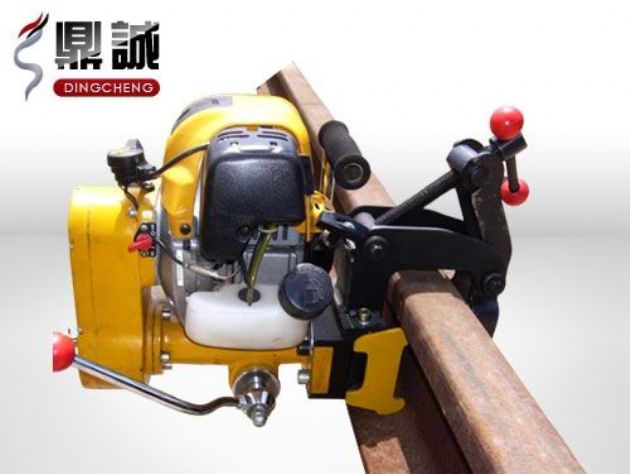 點(diǎn)擊查看詳細(xì)信息<br>標(biāo)題：內(nèi)燃鋼軌鉆孔機(jī) 閱讀次數(shù)：4942