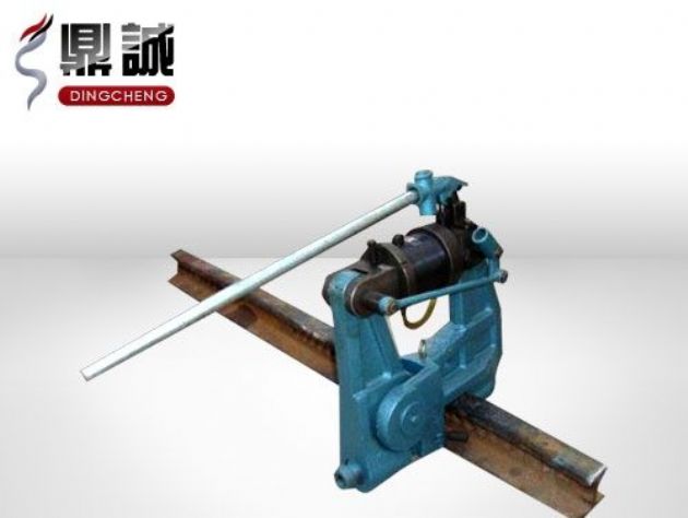 點擊查看詳細信息<br>標題：液壓鋼軌擠孔機 閱讀次數：4689